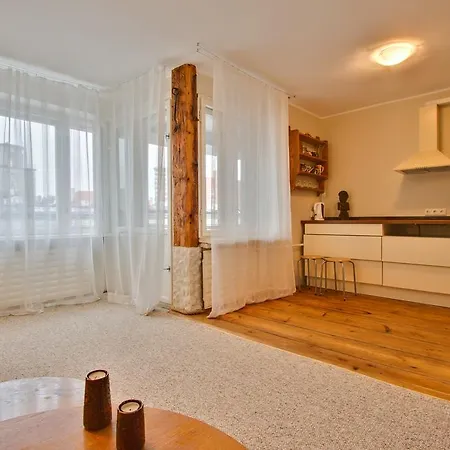 Apartment Daily - Central Raua