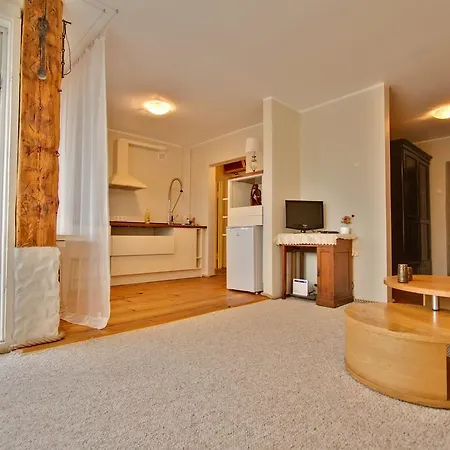 Apartment Daily - Central Raua
